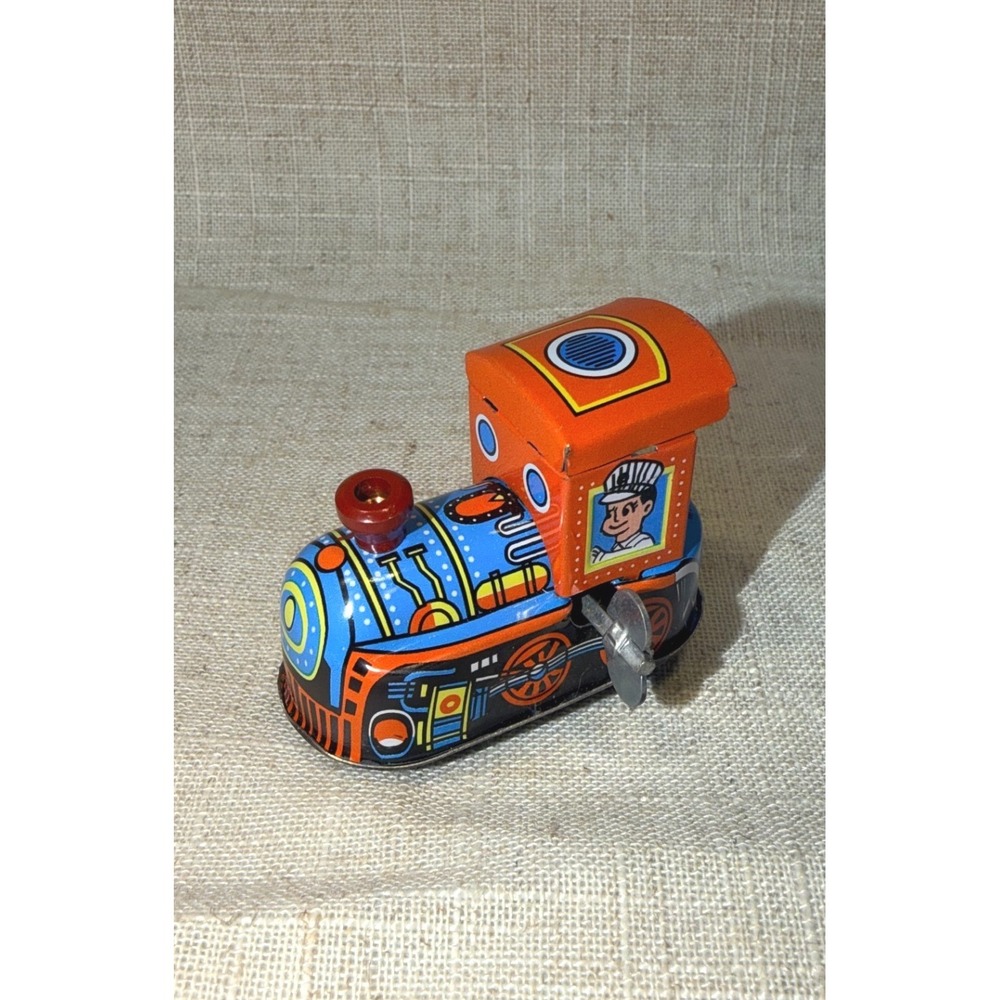 MS 237 Vintage Style Tin Wind Up Train Locomotive ‎ Alloy Friction Litho Toy
